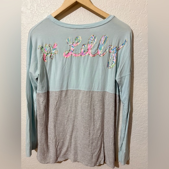 Lilly Pulitzer Finn Pineapple Color Block Long Sleeve T-Shirt Top XS - Picture 2 of 8